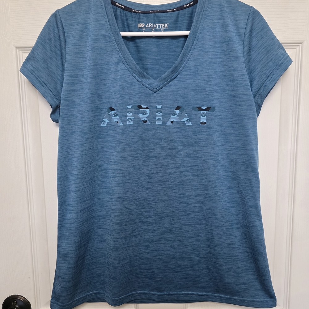 Ariat Women's Blue V-Neck Top